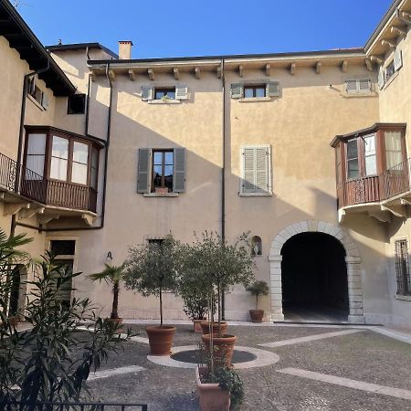 Antiche Colonne Apartment Verona Luaran gambar